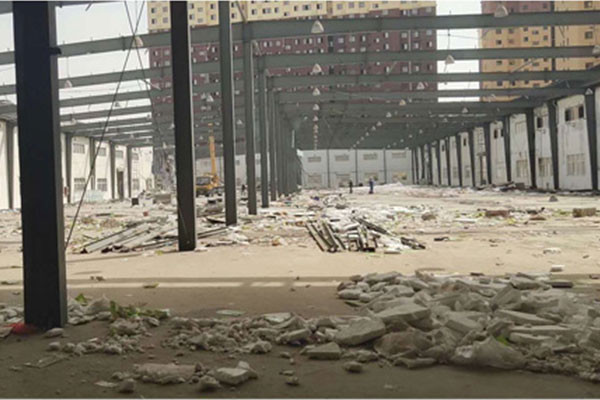 出售24加24米跨，192米長(zhǎng)，8米高，8米開(kāi)間庫(kù)房